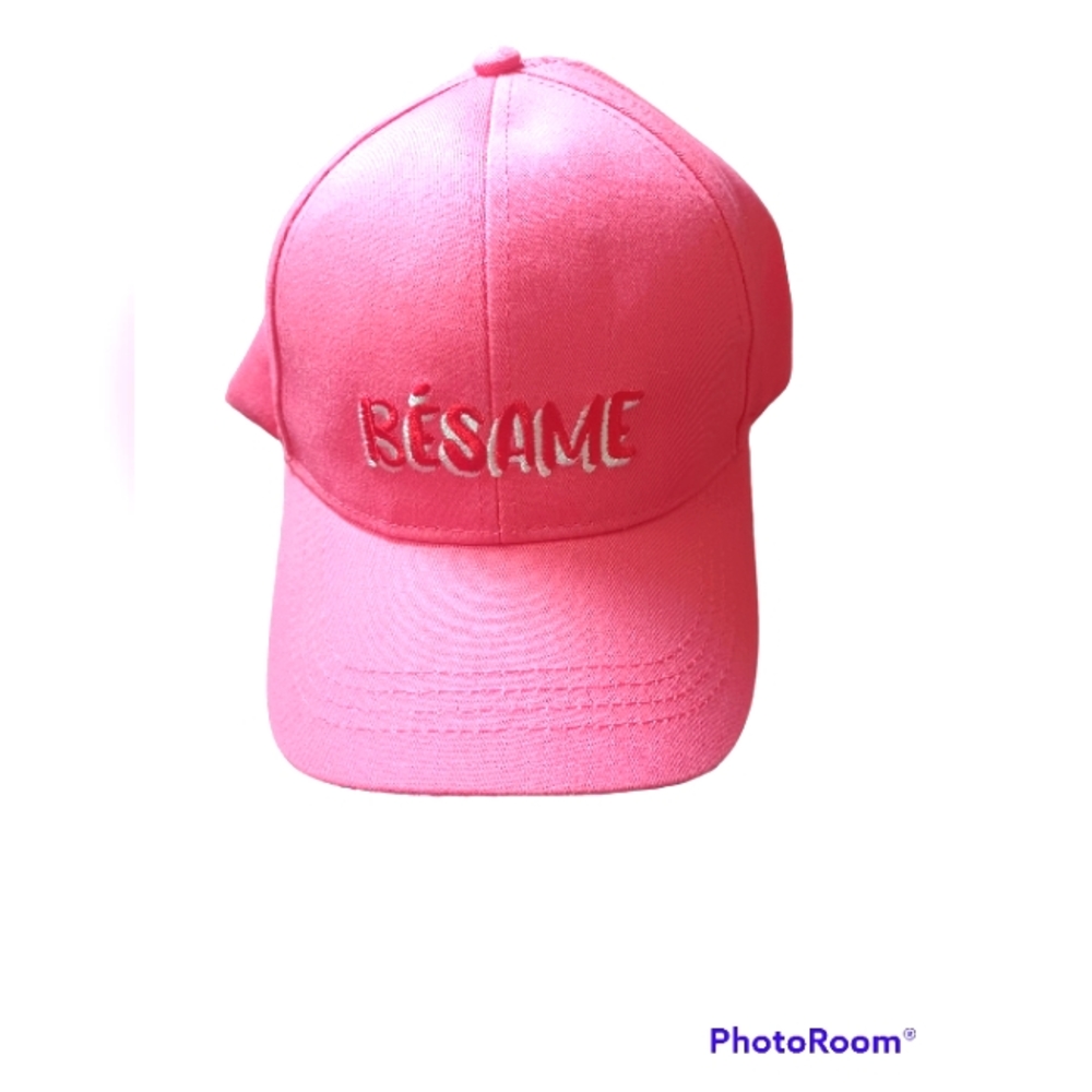❤️NEW "Besame" Pink Baseball Hat, Valentines Day, Gift,